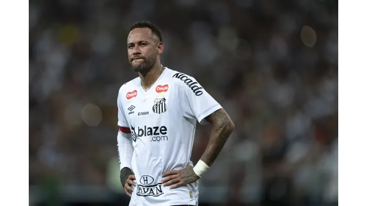 Recuperado de lesão, o craque pede personalidade ao grupo e reforça a importância da torcida no momento mais delicado da equipe na temporada. Foto Jorge RodriguesAGIF