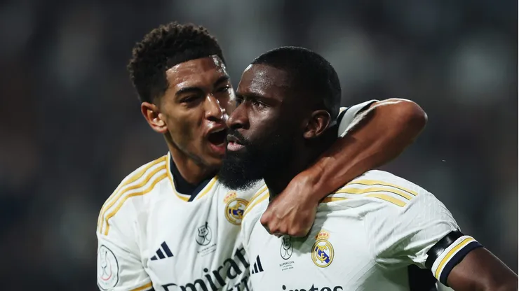 Bellingham e Rudiger no Real Madrid. Foto: Yasser Bakhsh/Getty Images