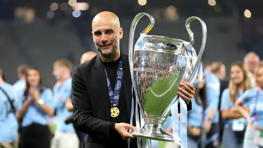 Pep Guardiola com a taça da Champions League (Photo by Catherine Ivill/Getty Images)