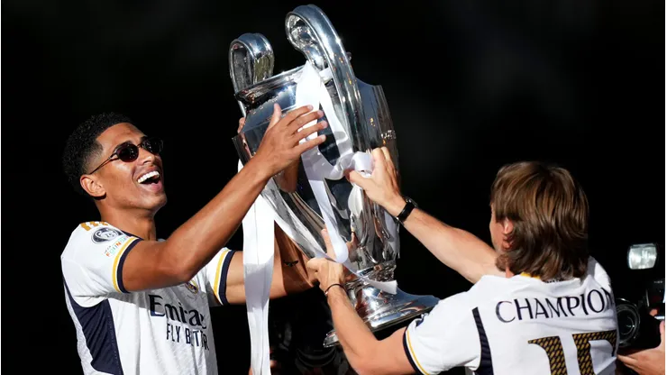 Bellingham e Modric, pelo Real Madrid na Champions League. Foto: Angel Martinez/Getty Images