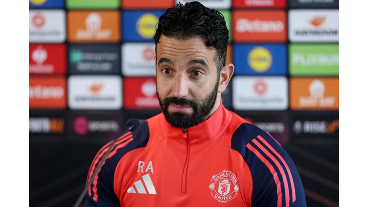 Ruben Amorim, técnico do Manchester United (Photo by Alex Livesey/Getty Images)