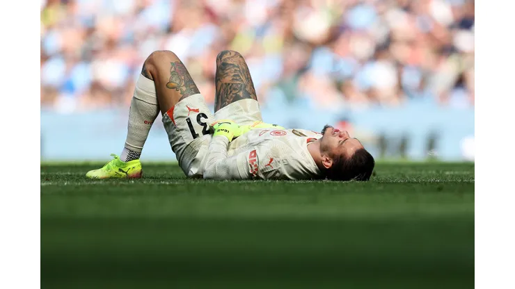 Ederson, goleiro do City em campo (Photo by Matt McNulty/Getty Images)