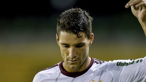 Thiago Neves acompanha rotina do Corinthians para ser diretor de futebol.