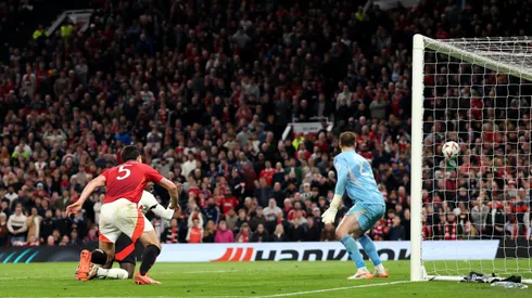 A vitória, embalada por gols heróicos de Mainoo e Maguire, levou o Manchester United às semifinais da Liga Europa e reacendeu o espírito vencedor em Old Trafford. (Foto de Carl Recine/Getty Images)