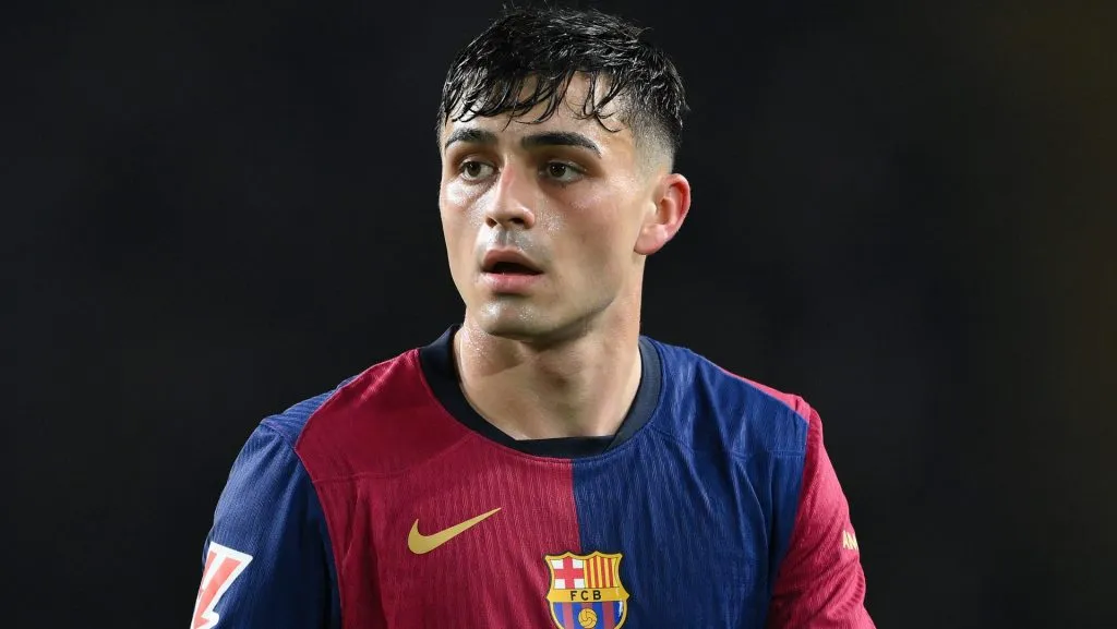 Pedri em ação com a camisa do Barcelona (Photo by David Ramos/Getty Images)