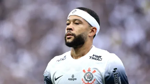 Depay agora brilha no Corinthians. Foto Marcello ZambranaAGIF