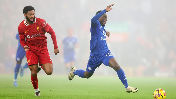 Patson Daka e Joe Gomez