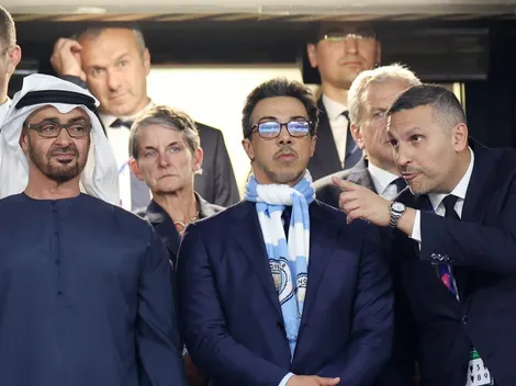 Torcida 'copia' flamenguistas e cobram sheiks do clube inglês