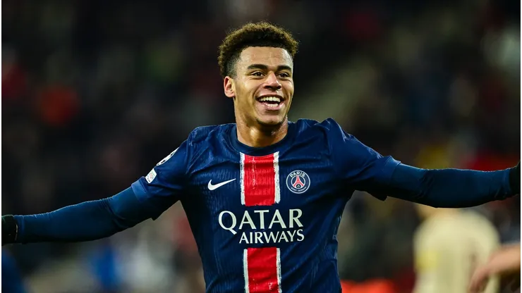 Désiré Doué segue sem renovar com o PSG e Man United o monitora.