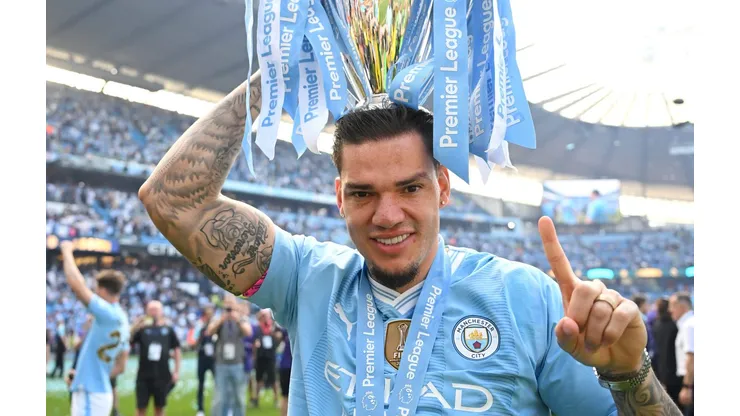 Ederson aceita deixar o Manchester City e se aproxima de acerto com o Al-Ittihad. (Photo by Michael Regan/Getty Images)