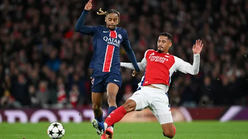 Saliba é alvo de Real Madrid e PSG. Foto de Shaun Botterill/Getty Images