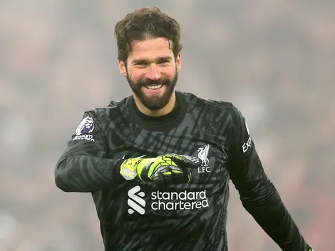 Alisson, do Liverpool, deseja retornar ao Internacional em 2027