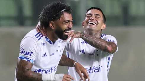 Cruzeiro cogita saídas de Gabigol e Dudu, idolos de Flamengo e Palmeiras. Foto: Gilson Lobo/AGIF