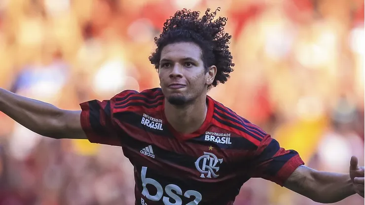 Willian Arão recebe sinal verde para ser anunciado como reforço de rival do Flamengo no Brasileirão. (Photo by Buda Mendes/Getty Images)