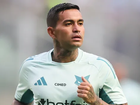 Gustavo Gómez diz não saber nada sobre retorno de Dudu