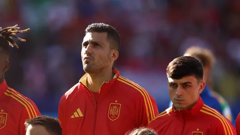 Pedri, do Barcelona, cita Rodri sobre chance de conquistar a Bola de Ouro.