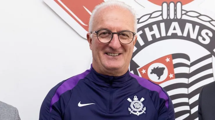Dorival Júnior na chegada ao clube paulista. Foto Rodrigo Coca/Ag. Corinthians