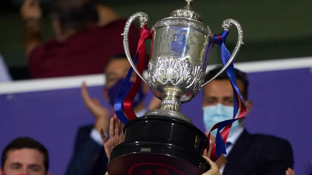 Taça da Copa da Rainha conquistada pelo Barcelona (Photo by Angel Martinez/Getty Images)