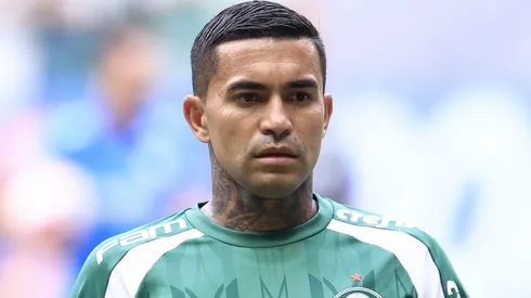 Ex-Palmeiras e afastado do Cruzeiro, Dudu tem aprovação de Cuca para reforçar o Atlético Mineiro.