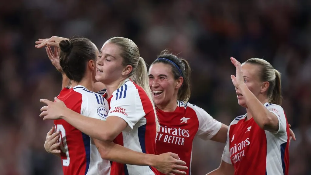 Arsenal Feminino (Photo by Alex Pantling/Getty Images)