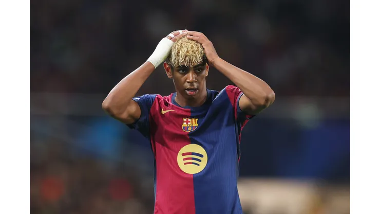 Lamine Yamal é o craque do Barcelona (Photo by Carl Recine/Getty Images)