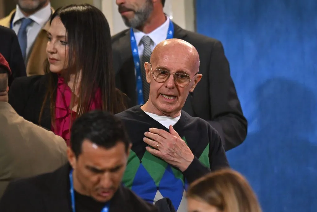 Arrigo Sacchi durante a partida da Supercopa Feminina entre AS Roma e ACF Fiorentina, no Estádio Dino Manuzzi, em 24 de maio de 2024, em Cesena, Itália. (Foto de Alessandro Sabattini/Getty Images)