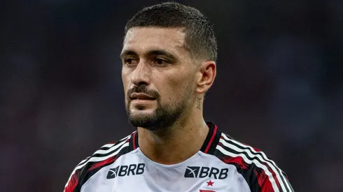 Cruzeiro quer Arrascaeta e decide fazer proposta oficial ao Flamengo.