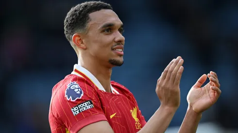 Alexander-Arnold, do Liverpool, alvo do Real Madrid (Photo by Shaun Botterill/Getty Images)