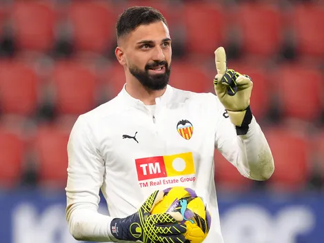 Caoimhín Kelleher deve sair após chegada de Mamardashvili