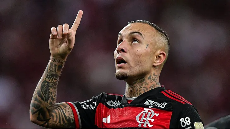 Everton Cebolinha concede entrevista para o Mengocast