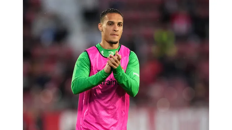 Antony é o craque do Real Betis (Photo by Alex Caparros/Getty Images)