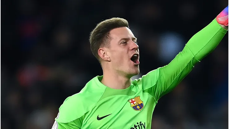 Flick, do Barcelona, não garante titularidade de Ter Stegen em LaLiga.