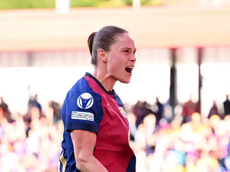 Barcelona goleia e encaminha título da Liga F 24/25