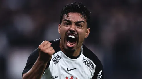 Corinthians quer renovar o contrato de Matheus Bidu.