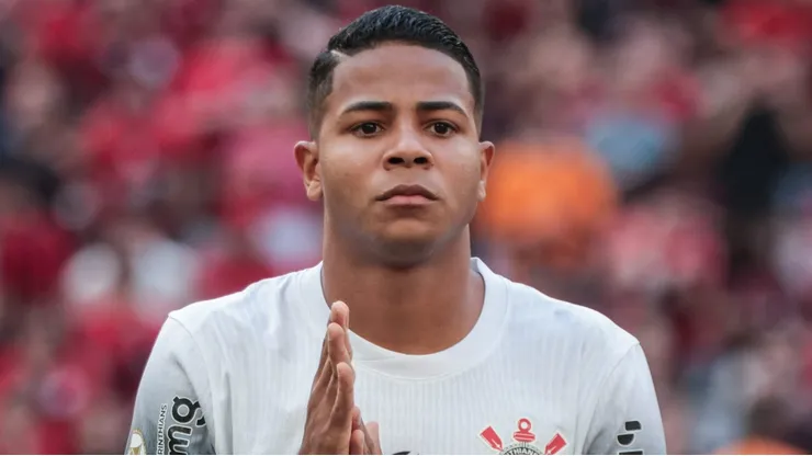 Wesley em ação pelo Corinthians. Foto: Robson Mafra/AGIF
