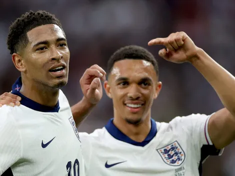 Bellingham convence Trent Alexander-Arnold de assinar por 5 anos