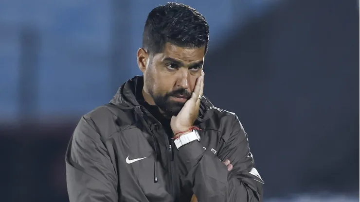António Oliveira acerta com o Sport e terá um salário muito menor do que no Corinthians; Veja. (Photo by Ernesto Ryan/Getty Images)