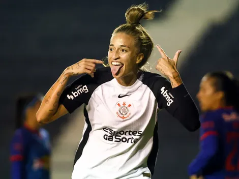 Após goleada, atacante do Corinthians destaca atuação e o momento das Brabas na temporada