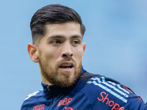 Carro de Rossi é alvejado com quatro tiros