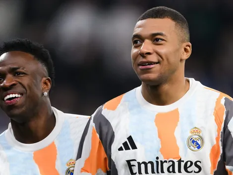 Ancelotti faz pedido para Vini Jr e Mbappé nos bastidores antes do El Clásico