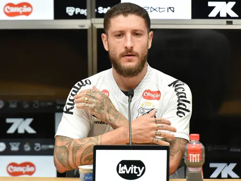 Antes de estreia, Zé Rafael teme impacto do gramado sintético