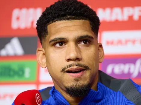 Barcelona decide assinar com Bastoni para a vaga de Ronald Araújo