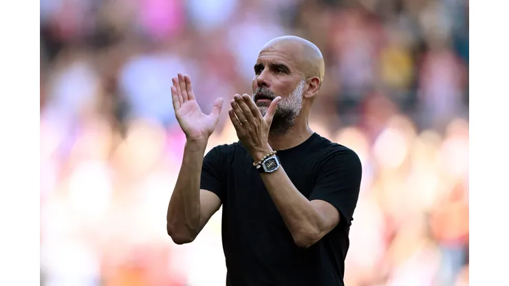 Guardiola é o técnico do Manchester City. Photo by Mike Hewitt/Getty Images)