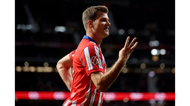 Alexander Sørloth em campo pelo Atlético de Madrid (Photo by Florencia Tan Jun/Getty Images)