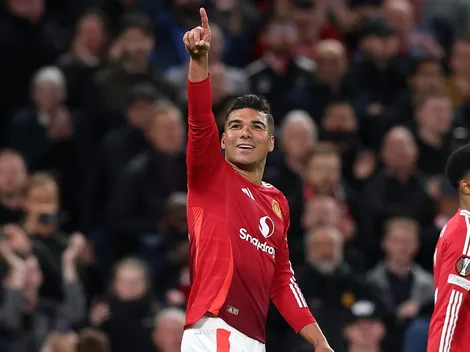 Manchester United pondera sobre a permanência de Casemiro em seu elenco