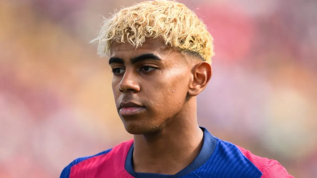 Lamine Yamal é um dos favoritos a vencer a Bola de Ouro 2025. Foto: David Ramos/Getty Images