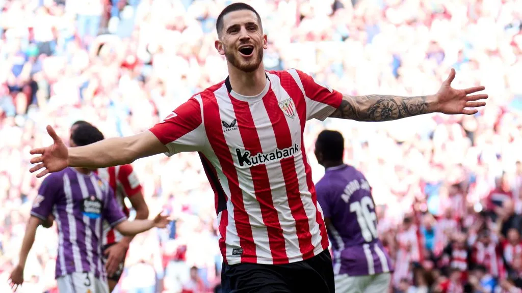 Oihan Sancet comemorando gol do Athletic Club. Foto: Juan Manuel Serrano Arce/Getty Images
