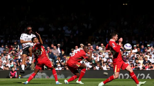 Com críticas recentes e nomes como Milos Kerkez e Antonee Robinson no radar do clube, o escocês pode estar próximo de uma despedida emocional rumo ao Celtic, equipe pela qual nutre uma forte ligação desde a infância. (Foto de Julian Finney/Getty Images)