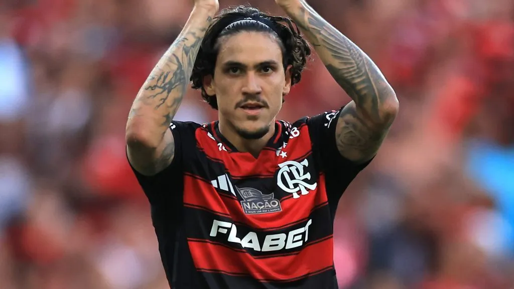 Pedro em ação com o Flamengo (Photo by Buda Mendes/Getty Images)