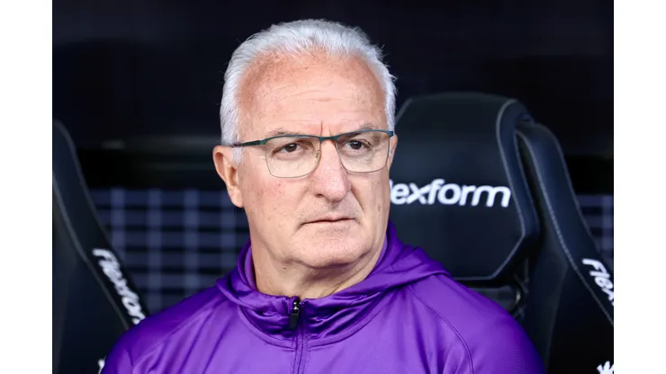 Em atuação sólida e versátil, Félix Torres assume a lateral-direita, anula Soteldo e contribui na construção ofensiva durante a vitória do Corinthians por 1 a 0 na Neo Química Arena. Foto Marcello ZambranaAGIF